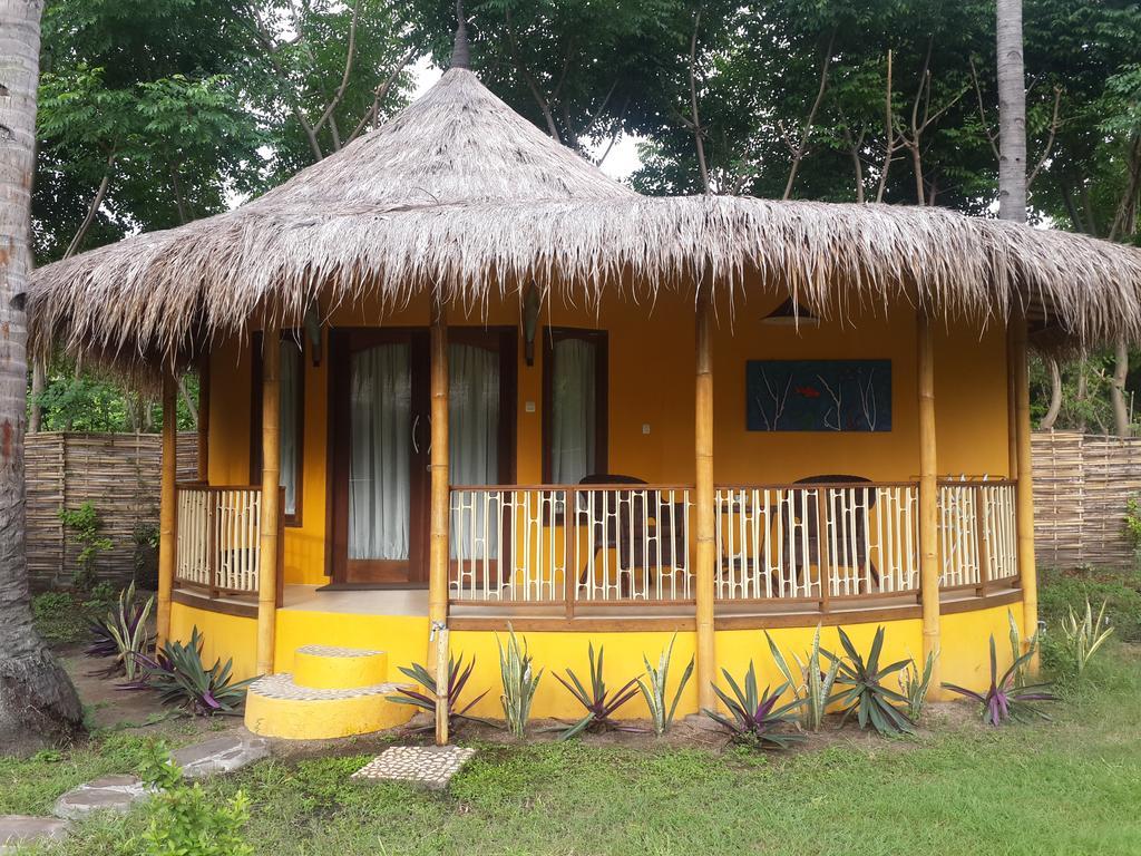 Oasi Bungalows Hotel Gili Air Exterior photo
