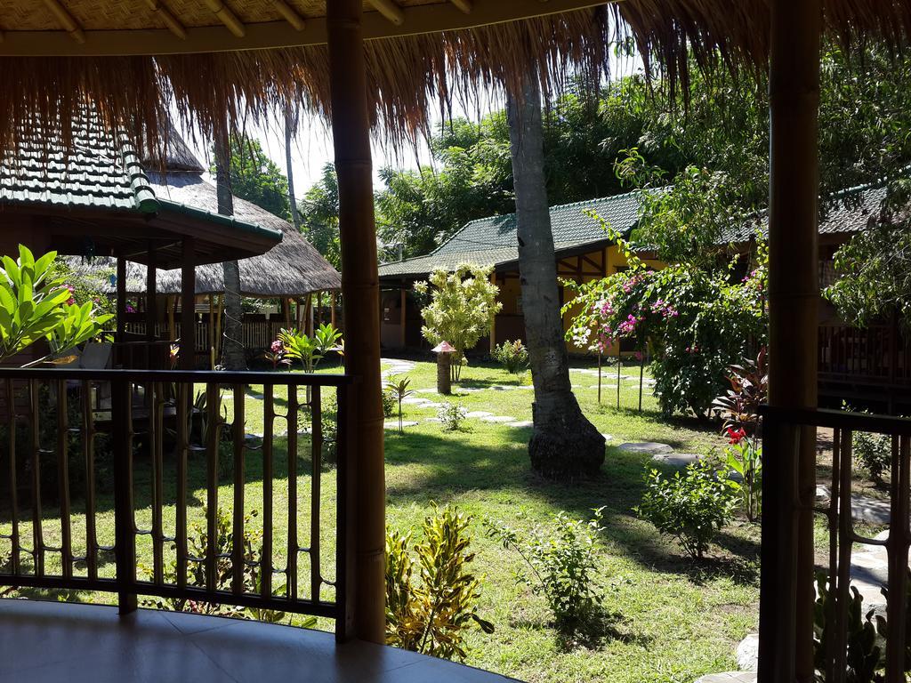 Oasi Bungalows Hotel Gili Air Exterior photo